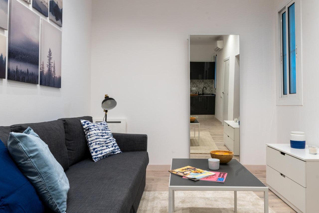 Cozy Studio Apartment 5 Min From Camp Nou Barcelona Kültér fotó